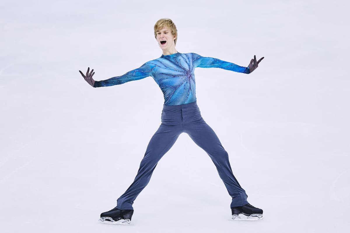 Daniel Grassl aus Italien im Kurzprogrammm beim ISU Grand Prix Großbritannien 11.-13.11.2022