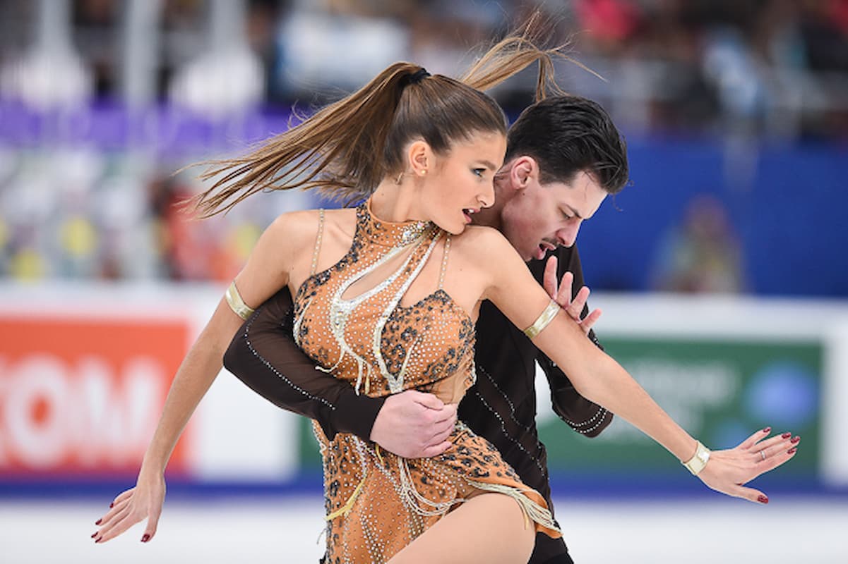 Sofya Tyutyunina -  Andrei Bagin - Sieger im Eistanz beim Eisksuntlauf Grand Prix in Perm 2022