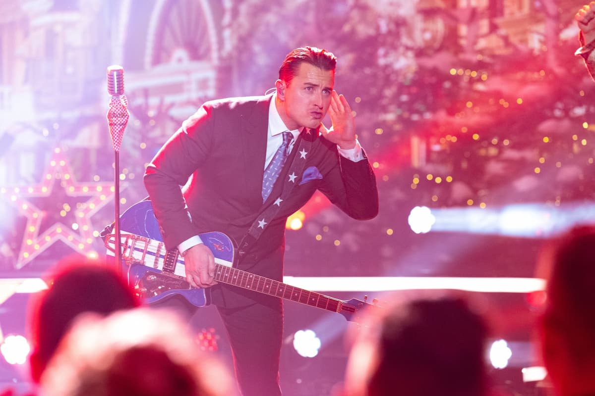 Andreas Gabalier in der Sendung “Die schönsten Weihnachts-Hits” am 8.12.2022 mit Carmen Nebel