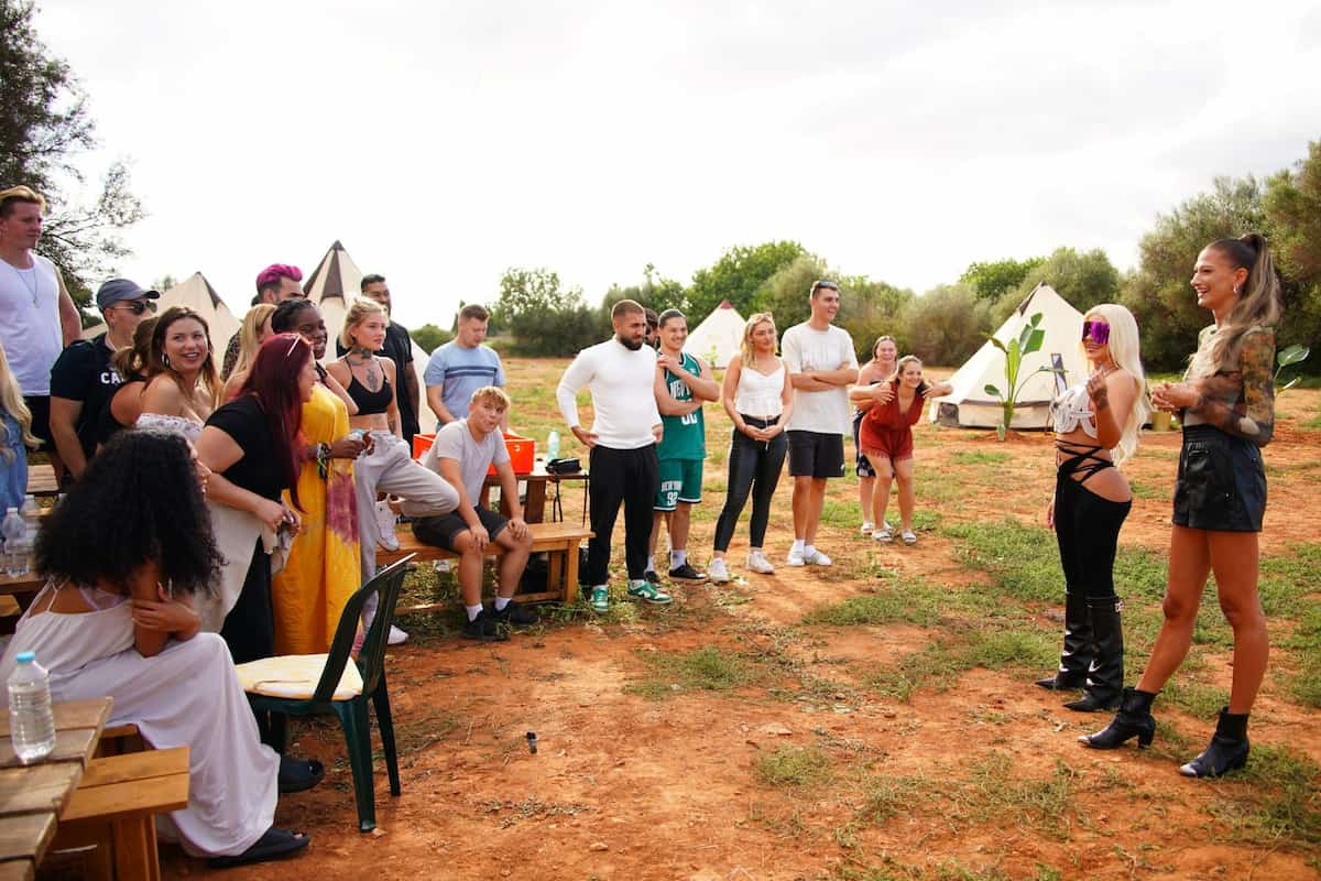 DSDS-Kandidaten im Zelt-Lager auf Mallorca