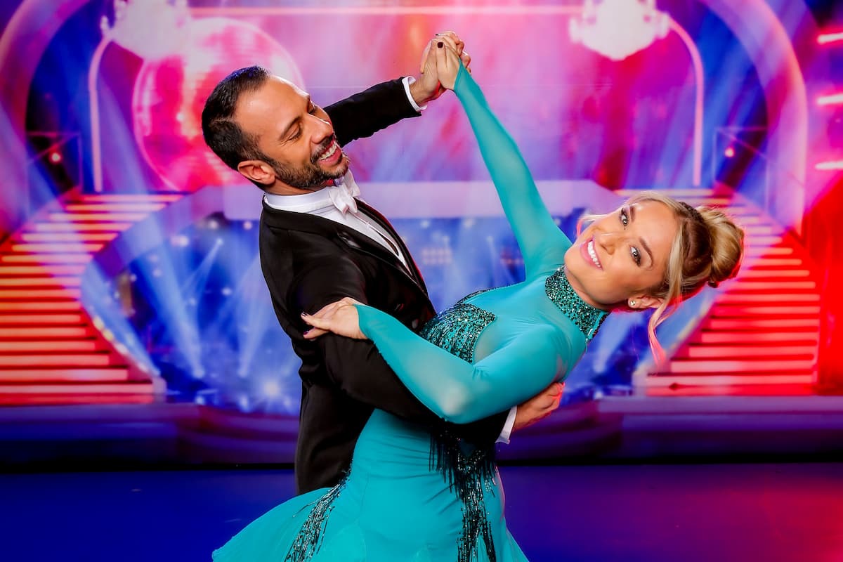 Corinna Kamper & Danilo Campisi tanzten Wiener Walzer bei den Dancing Stars am 10.3.2023