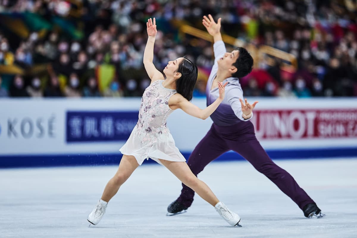 Riku Miura - Ryuichi Kihara aus Japan - Sieger bei der Eiskunstlauf-WM 2023