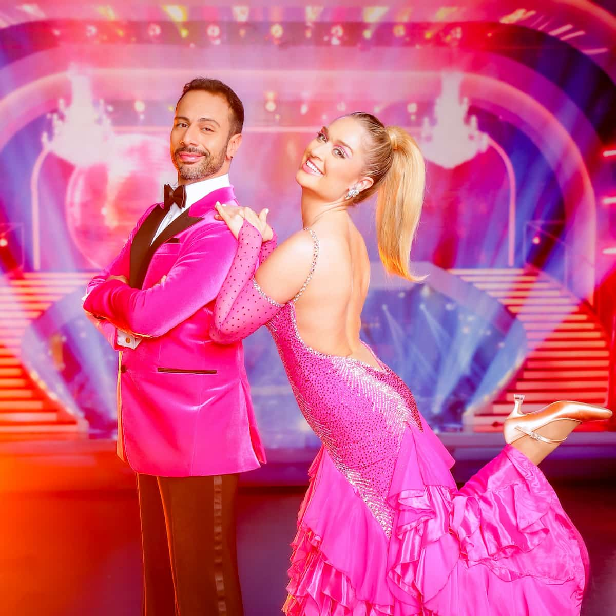 Corinna Kamper & Danilo Campisi im Kostüm für die Dancing Stars 14.4.2023