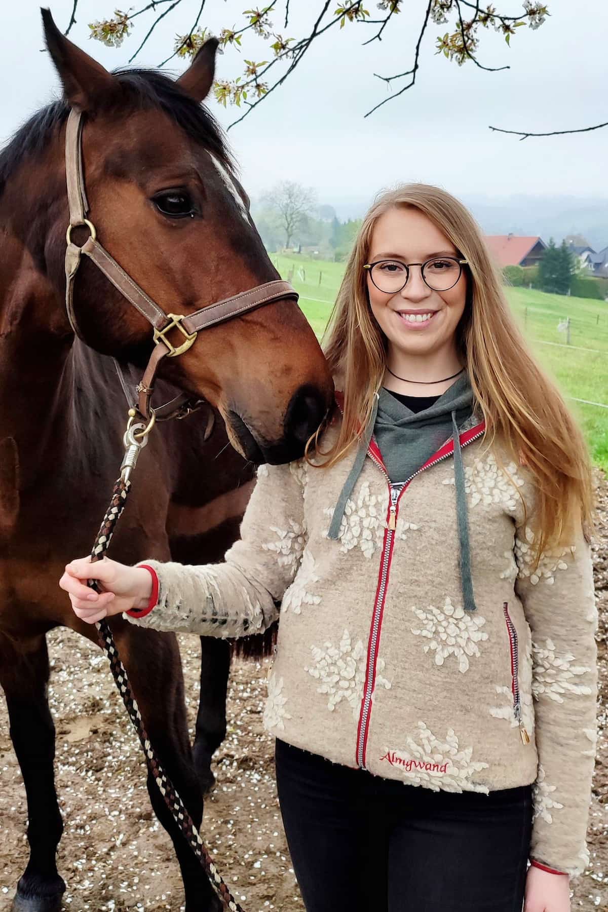 Alexandra aus NRW, 27 Jahre alt - Bauer sucht Frau 2023