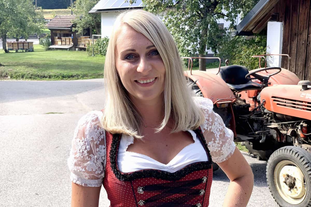 Katrin aus Österreich bei Bauer sucht Frau international am 1.5.2023