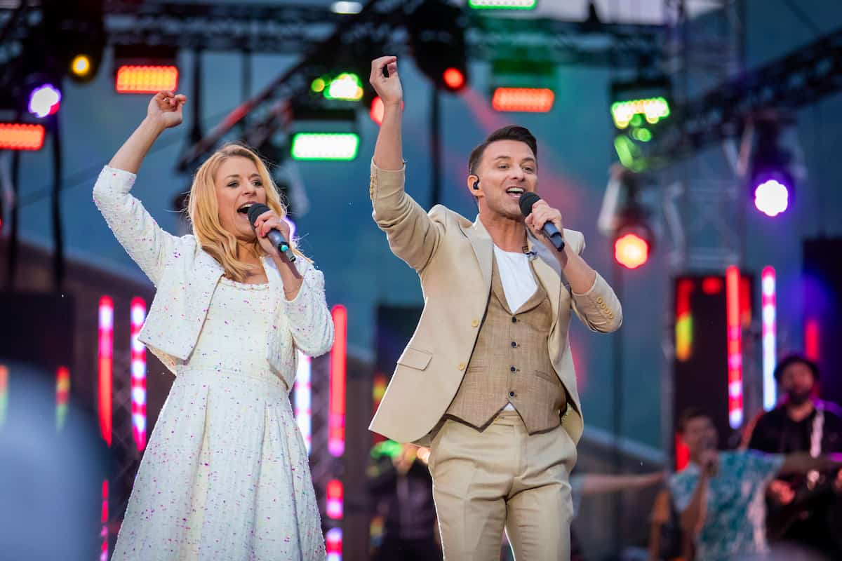 Stefanie Hertel und Marco Ventre singen beim “Wenn die Musi spielt” Sommer Open Air 2023