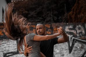 Tanzkurse Salsa Freiburg, Bachata, Kizomba im Sommer 2023