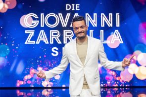 Giovanni Zarrella Show 22.7.2023 im ZDF TV-Kritik, Fotos, alle Gäste in Dortmund - hier im Bild der Moderator Giovanni Zarrella