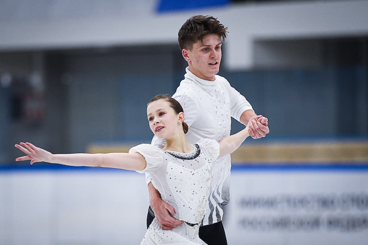 Anastasia Chernyshova & Vladislav Vilchik - Eiskunstlauf-Paare beim Junior Grand Prix Moskau 2023