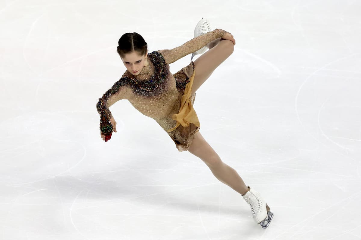 Isabeau Levito USA - auf Platz 3 bei Skate America im Kurzprogramm der Eiskunstlauf-Frauen