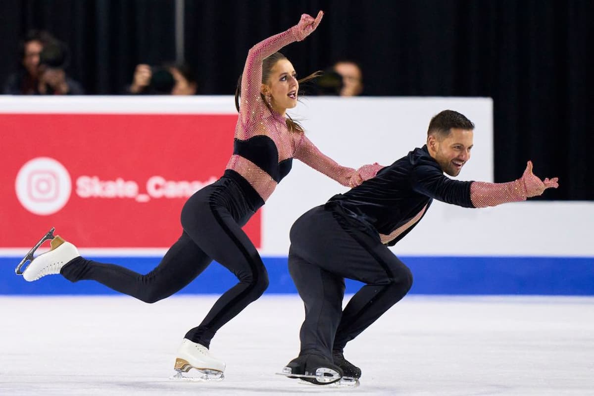 Lilah Fear & Lewis Gibson - Eistanz-Paar beim ISU Grand Prix Skate Canada 2023