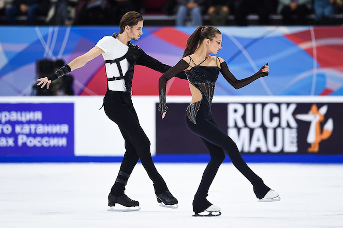 Irina Khavronina & Devid Naryzhnyy - Platz 2 Eistanz-Paare beim Eiskunstlauf Grand Prix Samara 2023