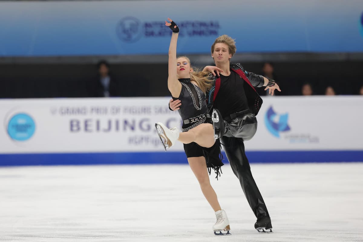 Leah Neset & Artem Markelov - Eistanz-Paar im Junior-Grand-Prix-Finale 2023