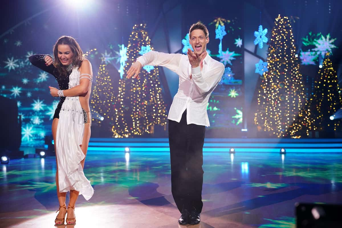 Renata Lusin und Moritz Hans bei Let's dance am 22.12.2023