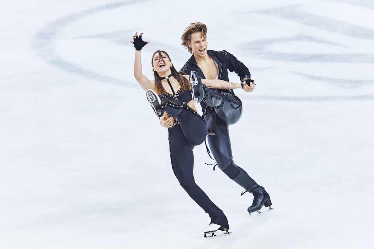 Eistanz-Paar Allison Reed & Saulius Ambrulevicius aus Litauen bei der Eiskunstlauf-EM 2024