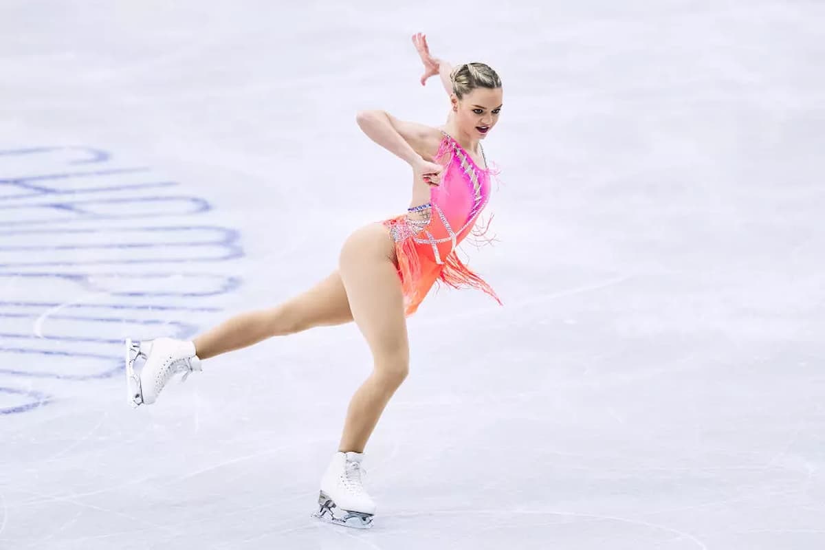 Loena Hendrickx aus Belgien bei der Eiskunstlauf-EM 2024