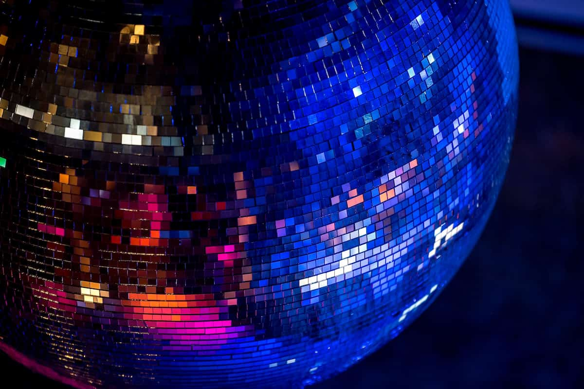 Let's dance 2024 Profi-Tänzer: Vorstellung, Fakten und Meinung