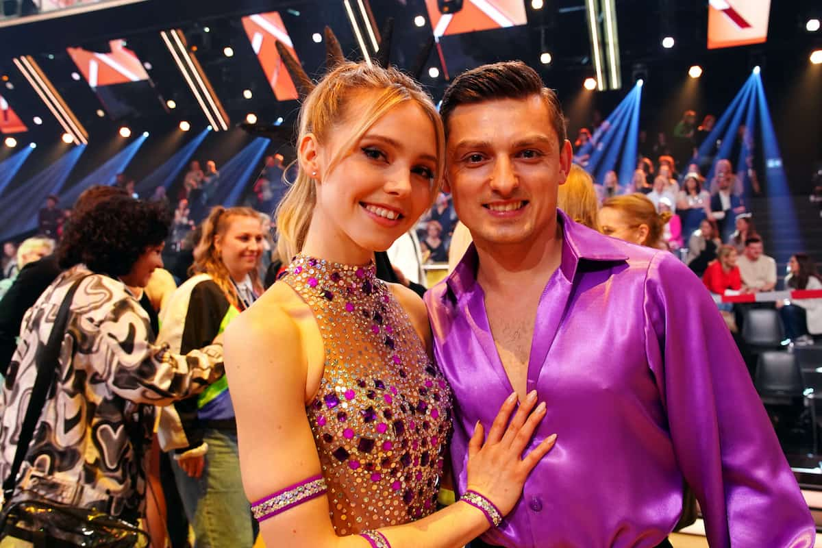 Lina Larissa Strahl und Zsolt Sandor Cseke bei Let's dance am 23.2.2024