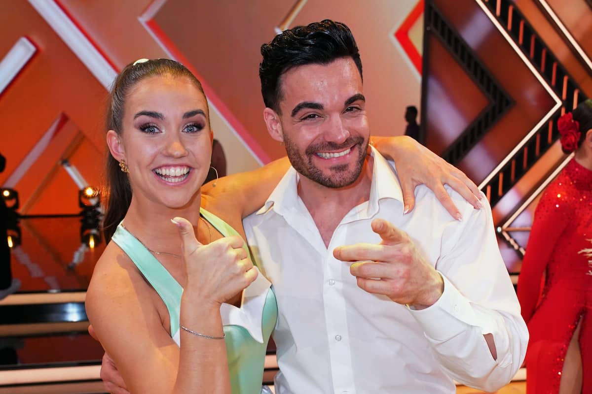 Mariia Maksina und Stefano Zarrella bei Let's dance am 23.2.2024