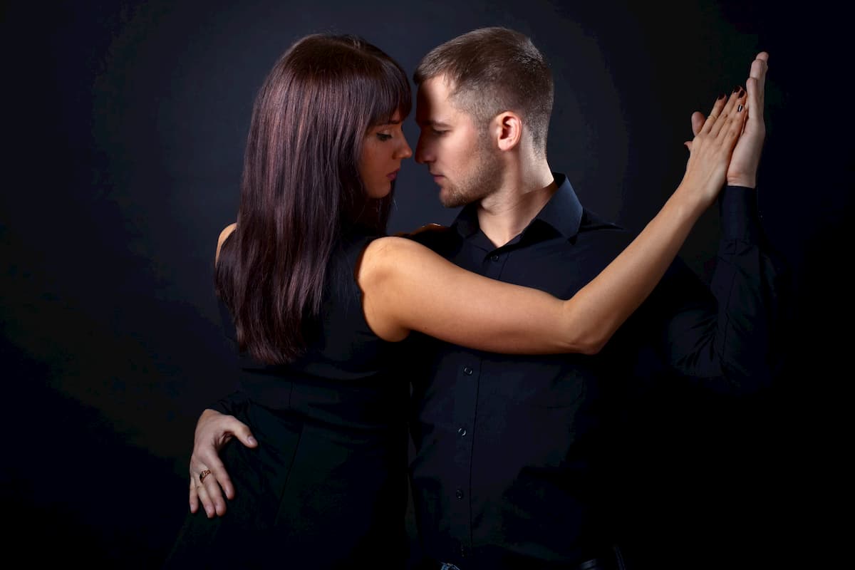 Tango lernen in Stuttgart - Tango-Kurse und Workshops