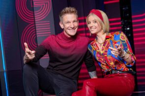 Die große Chance 8.3.2024 Alle Kandidaten der Talent-Show im ORF - hier im Bild die Moderatoren Andi Knoll und Fanny Stapf