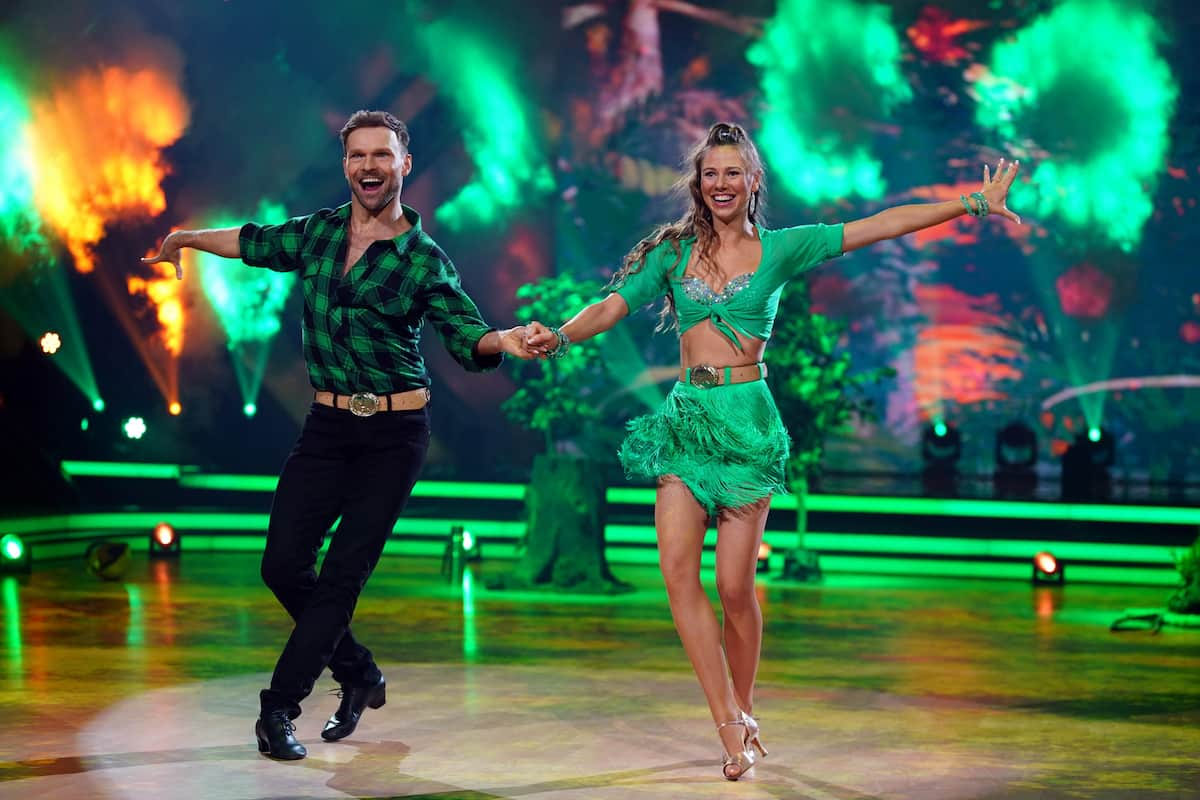 Ann-Kathrin Bendixen & Vadim Garbuzov - Cha Cha Cha bei Let's dance am 12.4.2024