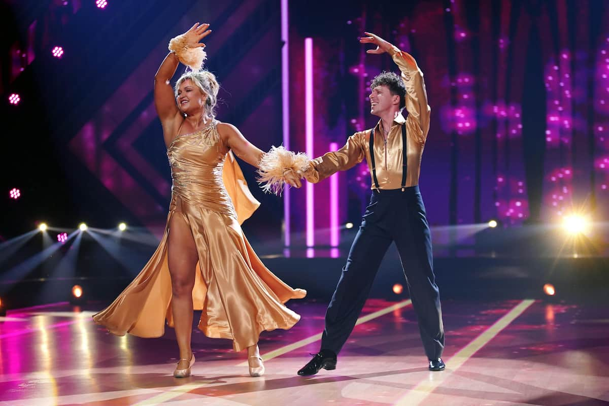 Sophia Thiel & Valentin Lusin - Langsamer Walzer bei Let's dance am 12.4.2024