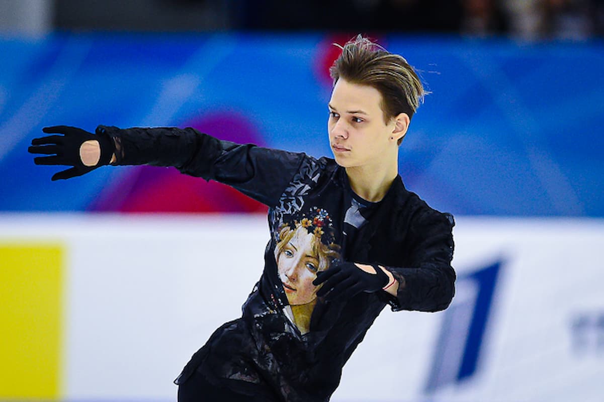 Gleb Lutfullin, Platz 2 beim Eiskunstlauf Grand Prix Kasan 2024