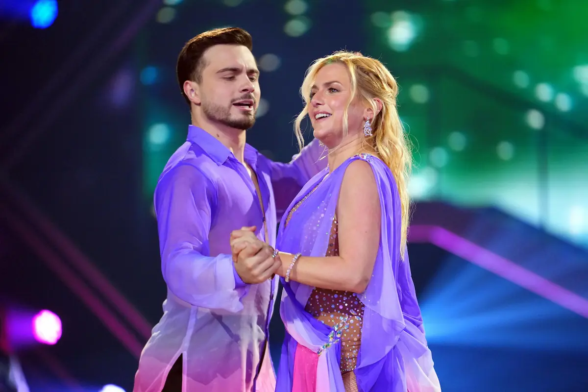 Sergiu Maruster und Jeanette Biedermann Rumba Let's dance 25.4.2025