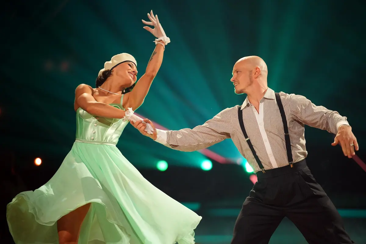 Fabian Hambüchen und Anastasia Maruster beim Einzel-Tanz