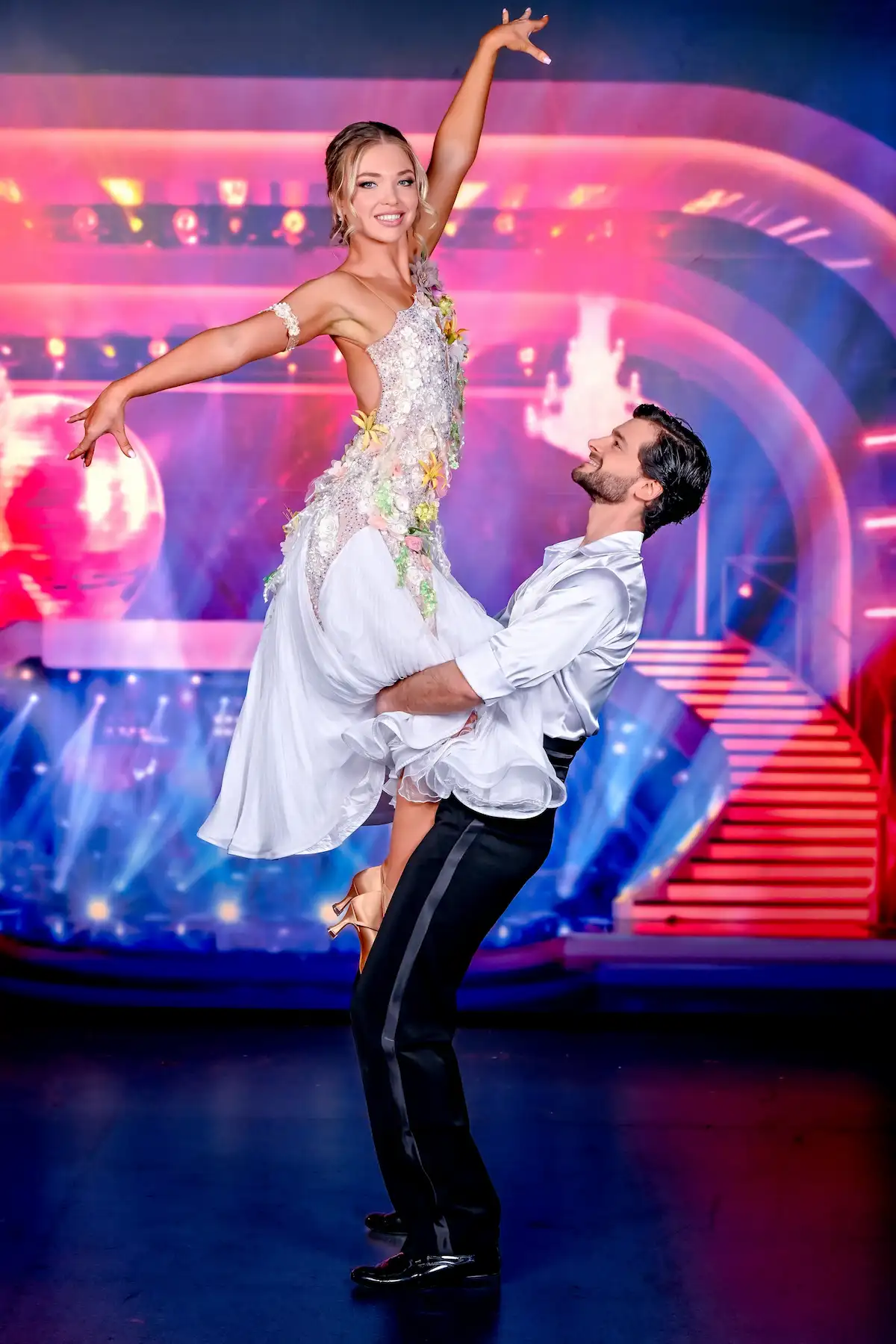 Katya Mizera und Aaron Karl im American Smooth - Finale Dancing Stars 23.5.2025