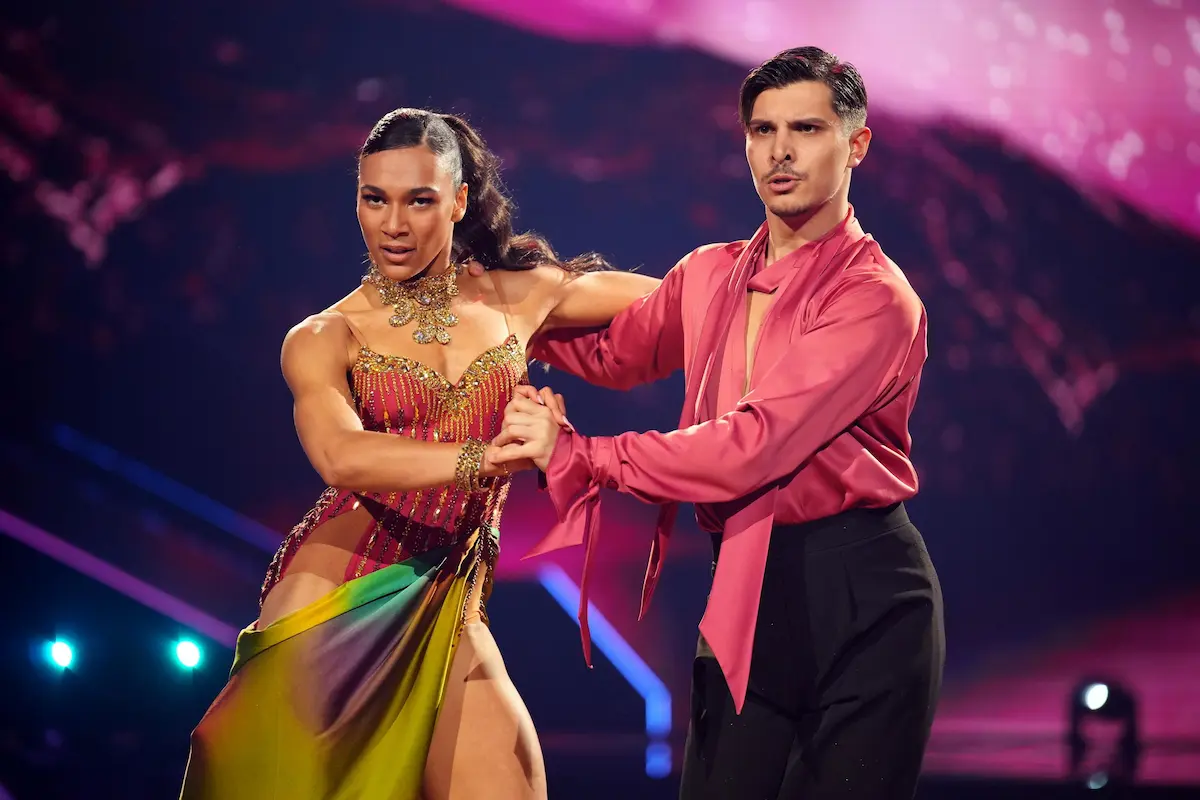 Let's dance am 9.5.2025 Kommentar zum Ausscheiden von Marie Mouroum - hier bei der Rumba mit Alexandru Ionel