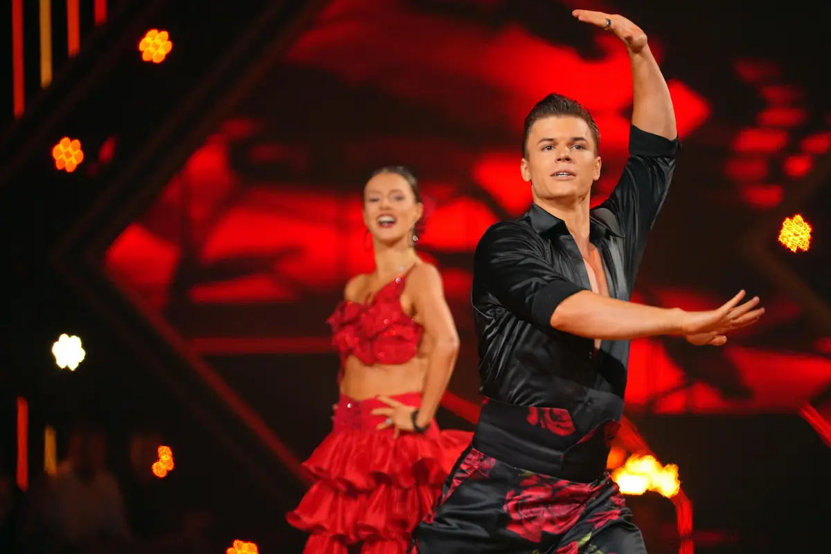 Patricija Ionel und Taliso Engel beim Flamenco-Tanz-Duell Let's dance am 2.5.2025