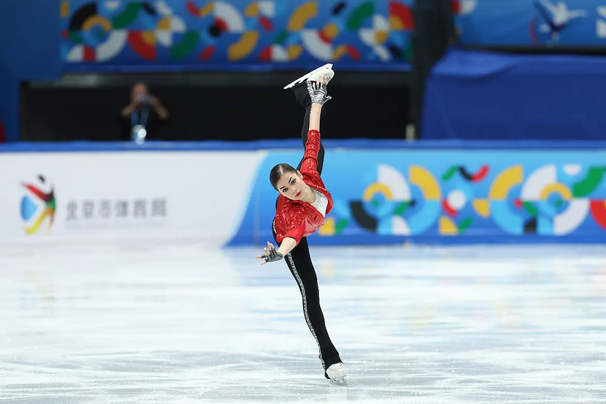 Adeliia Petrosian aus Russland bei der Olympia-Qualifikation in Peking (Kurzprogramm)