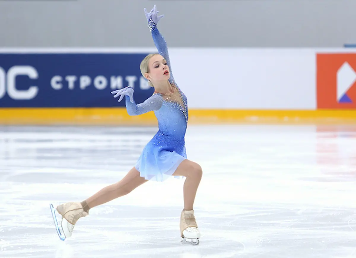 Elena Kostyleva beim Eiskunstlauf Junior Grand Prix Moskau 2025 (2) - Kurzprogramm