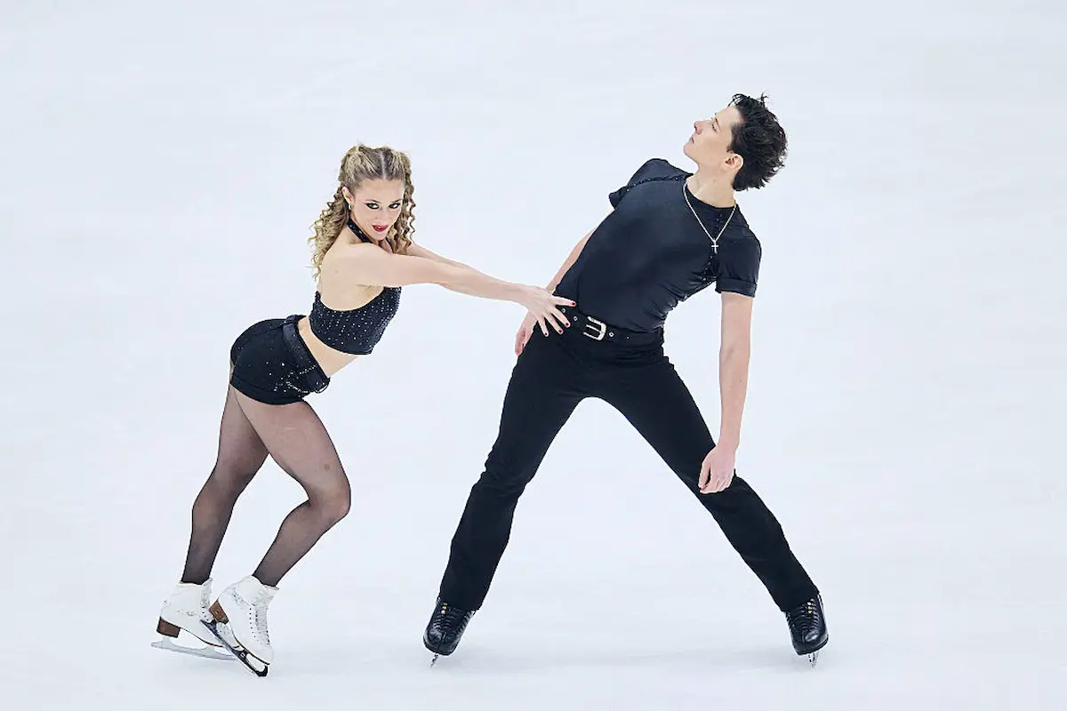 Emilea Zingas - Vadym Kolesnik aus den USA - Rhythm Dance ISU Grand Prix Helsinki 2025