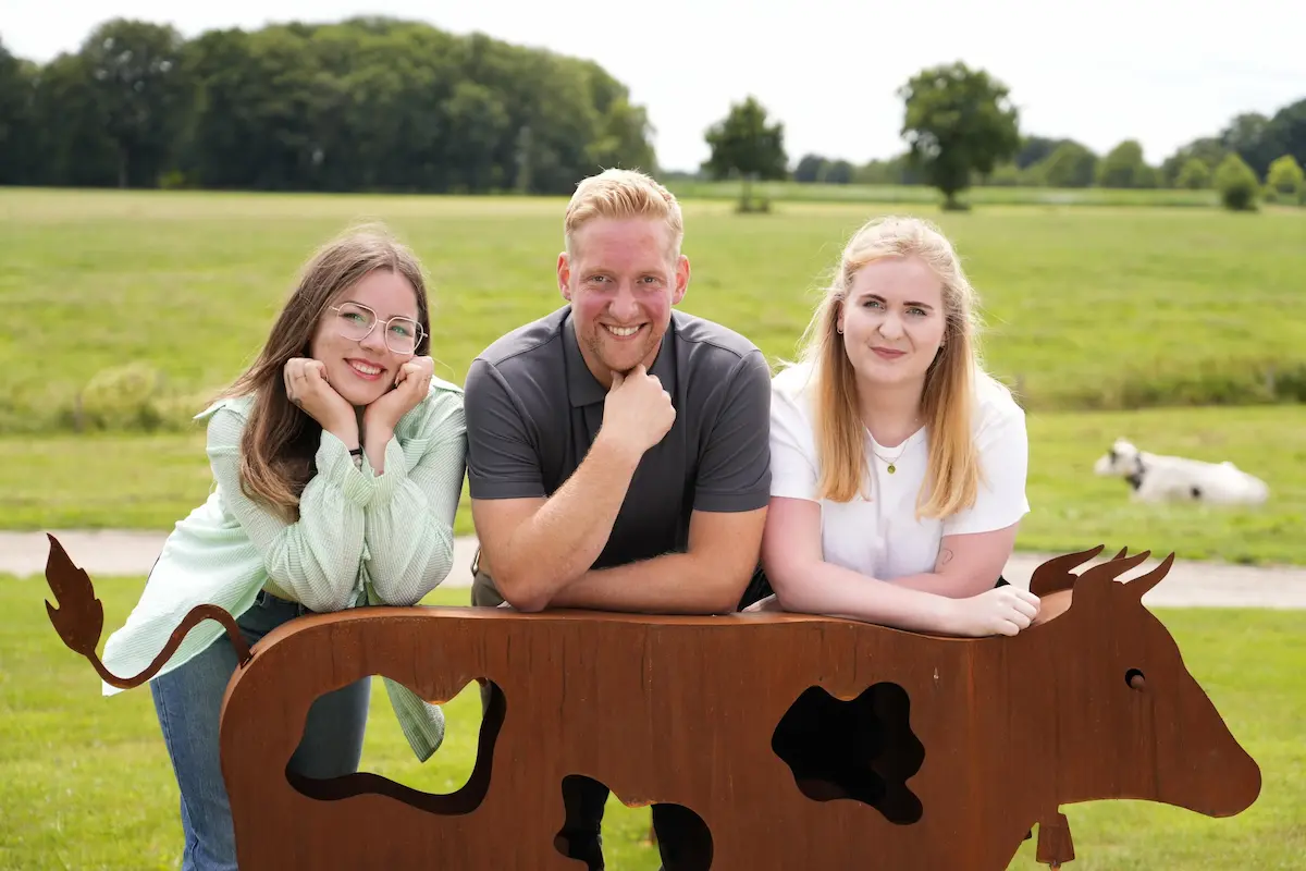 Daniel, Jennifer und Emely bei Bauer sucht Frau am 1.12.2025