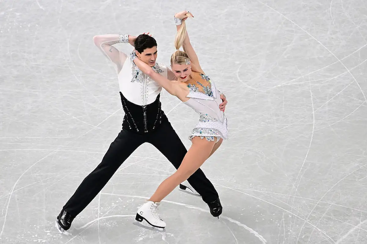 Piper Gilles - Paul Poirier. Eistanz-Paar aus Kanada beim ISU Grand Prix Finale 2025 in Japan
