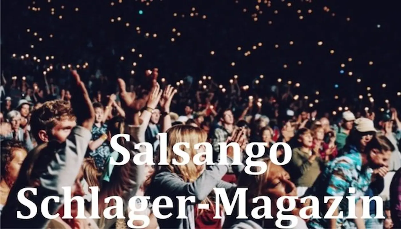 Schlager-Magazin von Salsango - das Bild zeigt eine jubelnde Menge Konzert-Zuschauer; im Vordergrund ist der Schriftzug "Salsango Schlager-Magazin" zu sehen