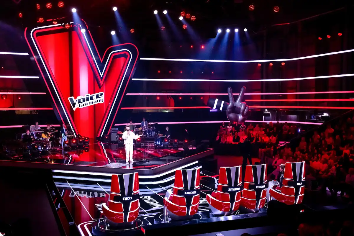 The Voice of Germany 5. Dezember 2025 Halbfinale, Talente Wer kommt weiter - hier mit Calum Scott auf der The Voice - Bühne