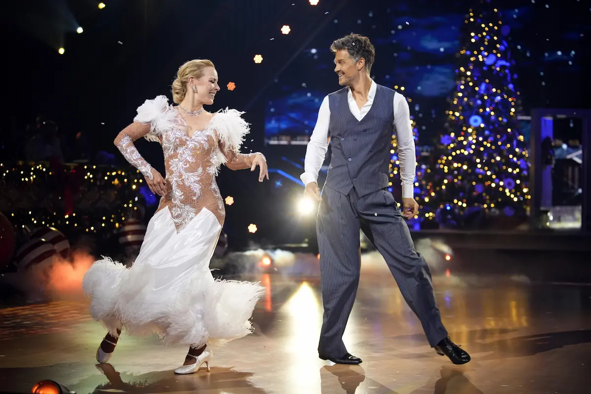 Wayne Carpendale und Isabel Edvardsson - Meinung zu den Tänzen bei Let's dance 19.12.2025