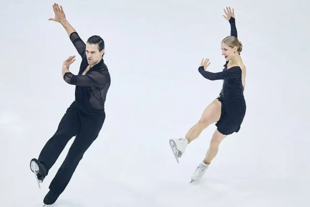 Olympia 2026 Eiskunstlauf-Paare Ergebnisse - hier im Bild Minerva Fabienne Hase - Nikita Volodin aus Deutschland, Mitfavoriten auf eine Olympia-Medaille