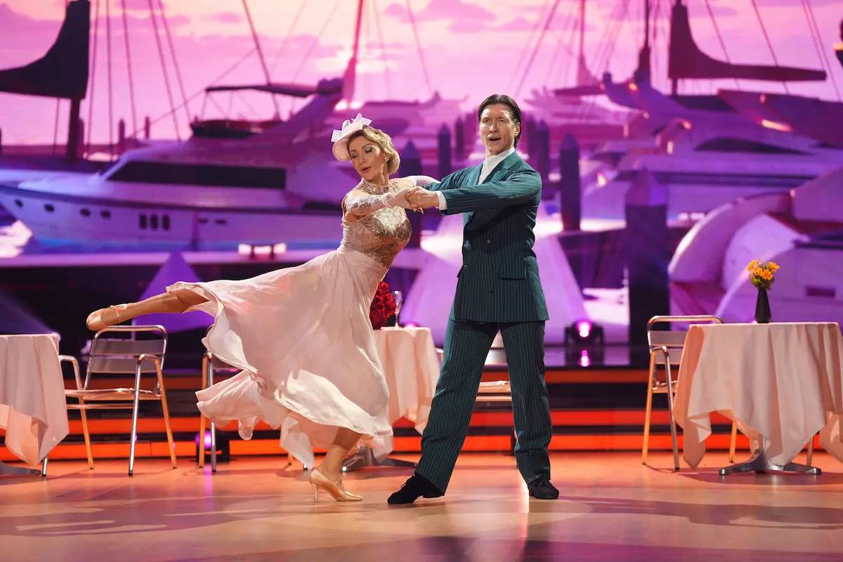 Anna-Carina Woitschack - Evgeny Vinokurov - Let's dance 10.4.2026 - Slowfox