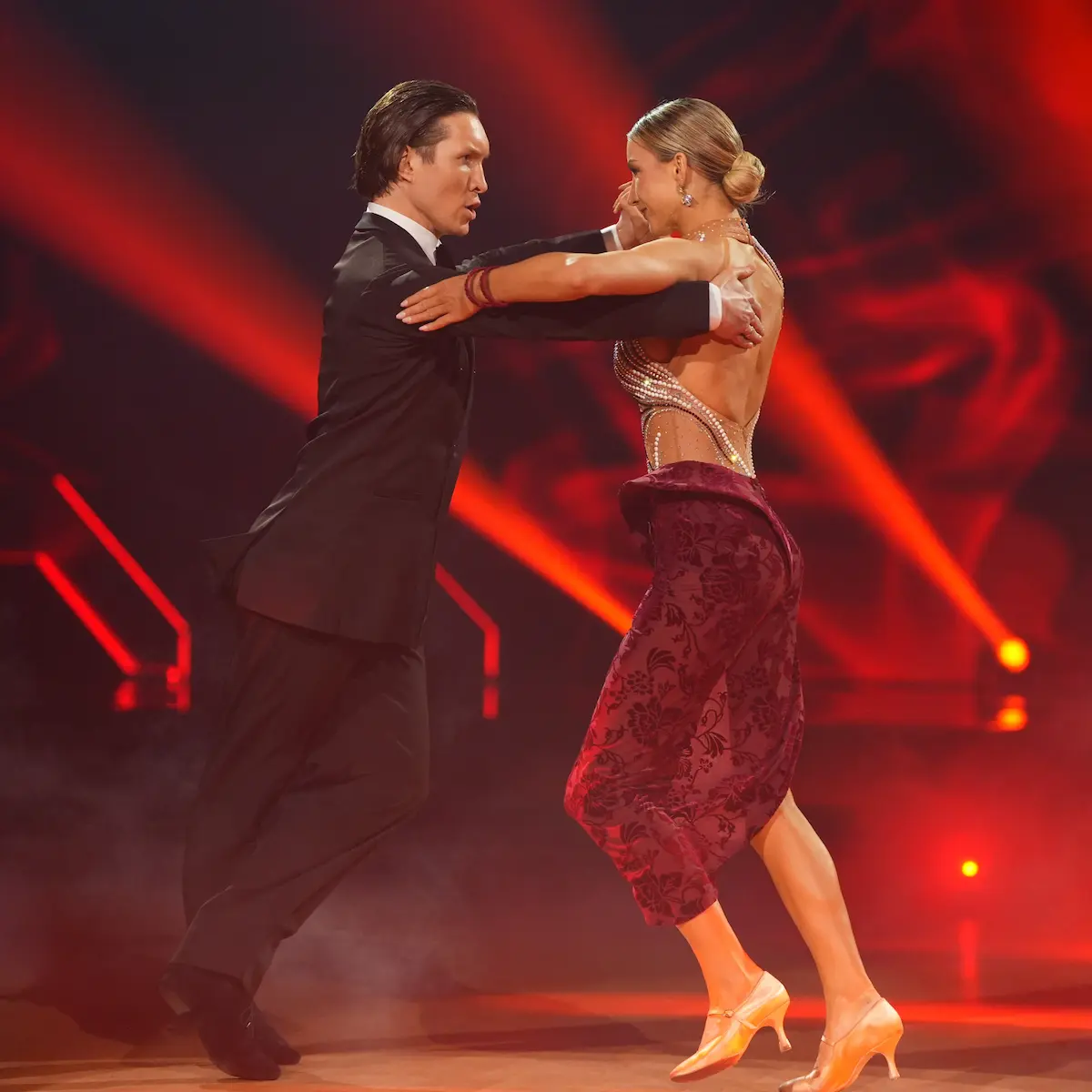 Anna-Carina Woitschack - Evgeny Vinokurov mit Tango bei Let's dance am 17.4.2026