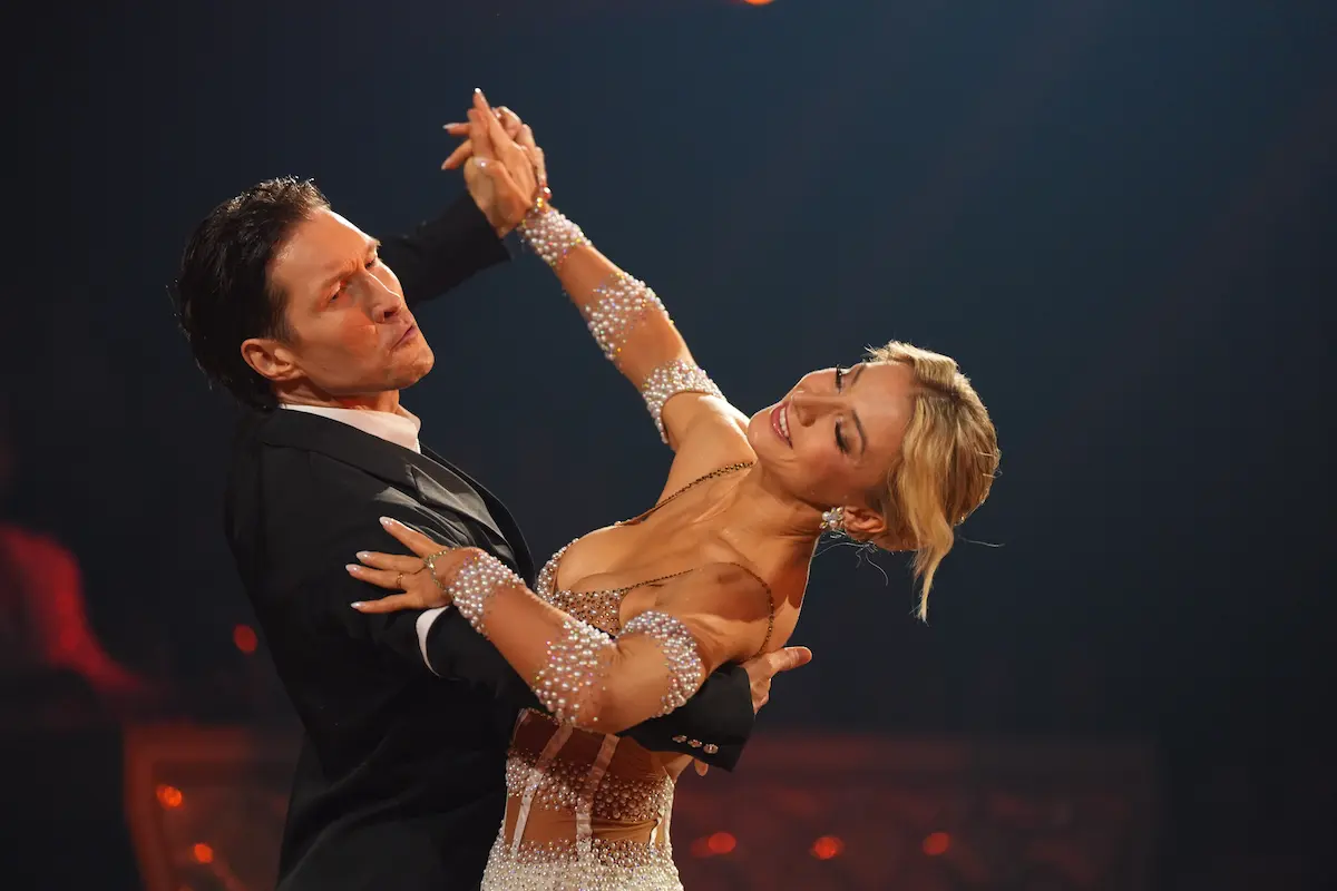 Anna-Carina Woitschack, Evgeny Vinokurov - Langsamer Walzer bei Let's dance am 22.5.2026
