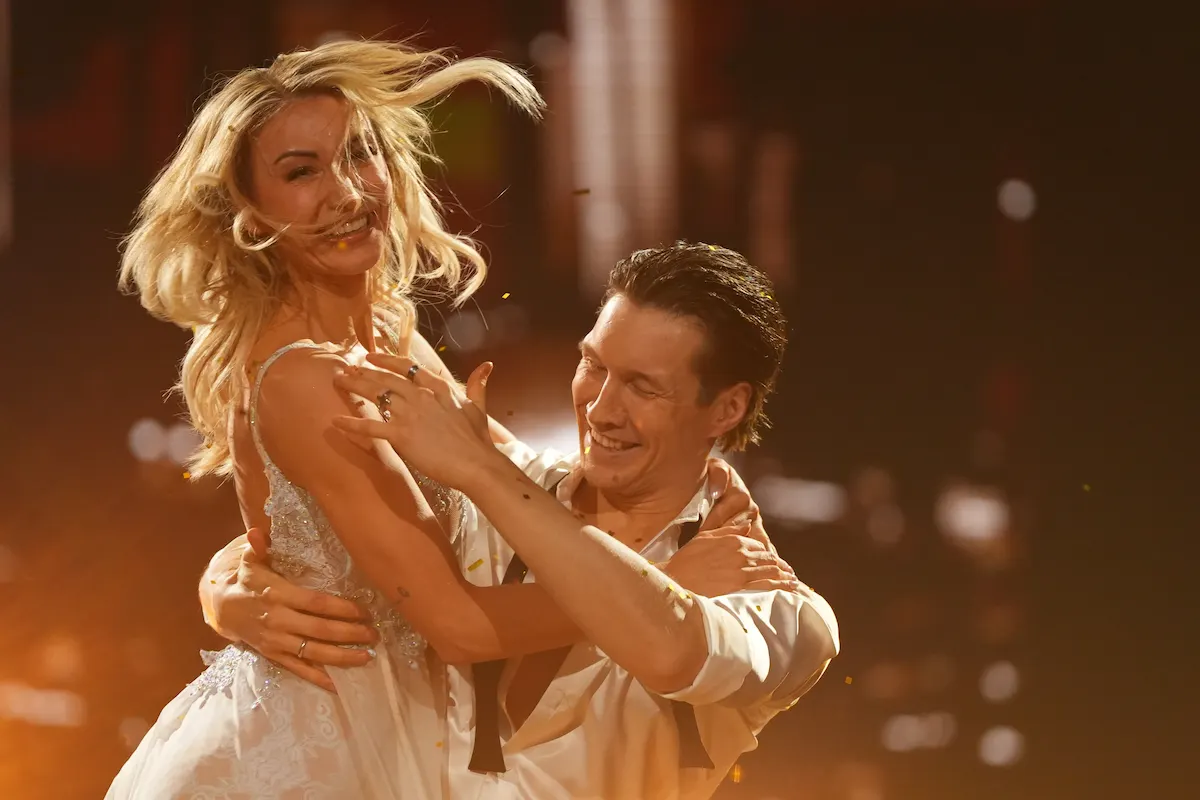 Anna-Carina Woitschack und Evgeny Vinokurov mit Rumba bei Let's dance am 15.5.2026