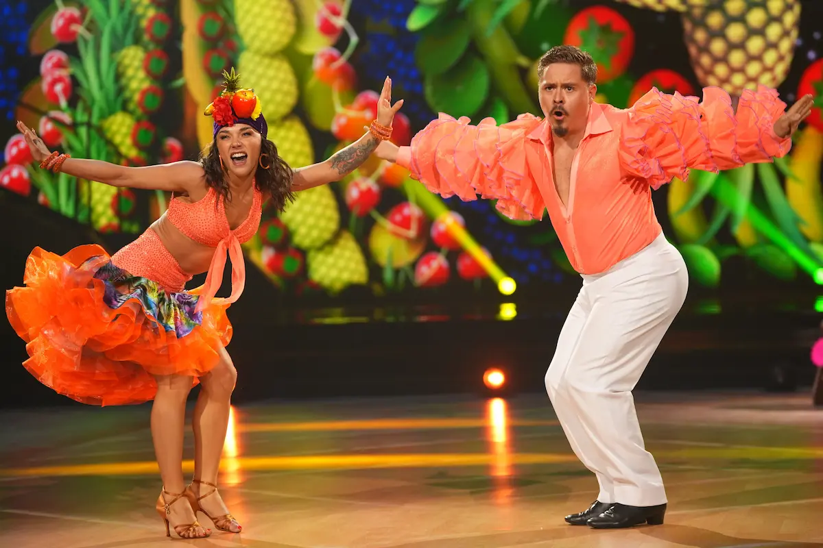 Gustav Schäfer, Anastasia Maruster - Let's dance 1.5.2026 - Samba