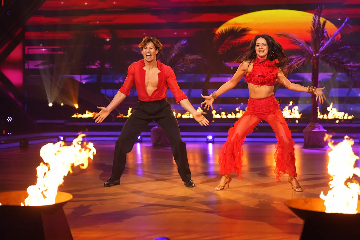 Joel Mattli - Malika Dzumaev - Let's dance 22.5.2026 - Salsa