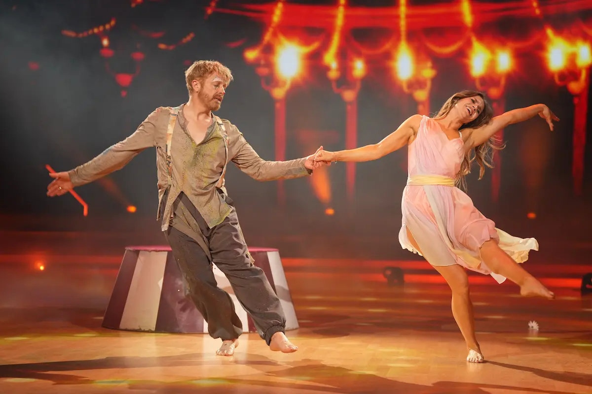Ross Antony und Mariia Maksina - ausgeschieden bei Let's dance am 22.5.2026 - hier im Contemporary