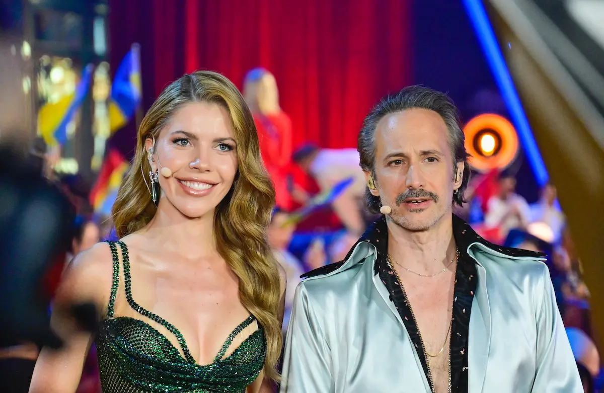 Victoria Swarovski und Michael Ostrowski - Moderatoren im ESC-Finale 16.5.2026 in Wien - das Foto stammt aus einer Probe für die Show